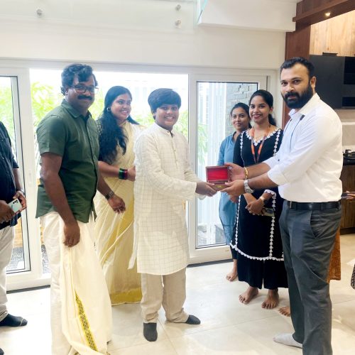 KEY HANDOVER CEREMONY:KISHORE & FAMILY