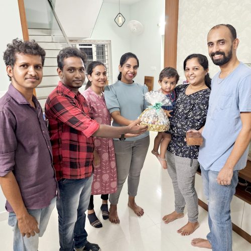 KEY HANDOVER CEREMONY:VISHNU & FAMILY